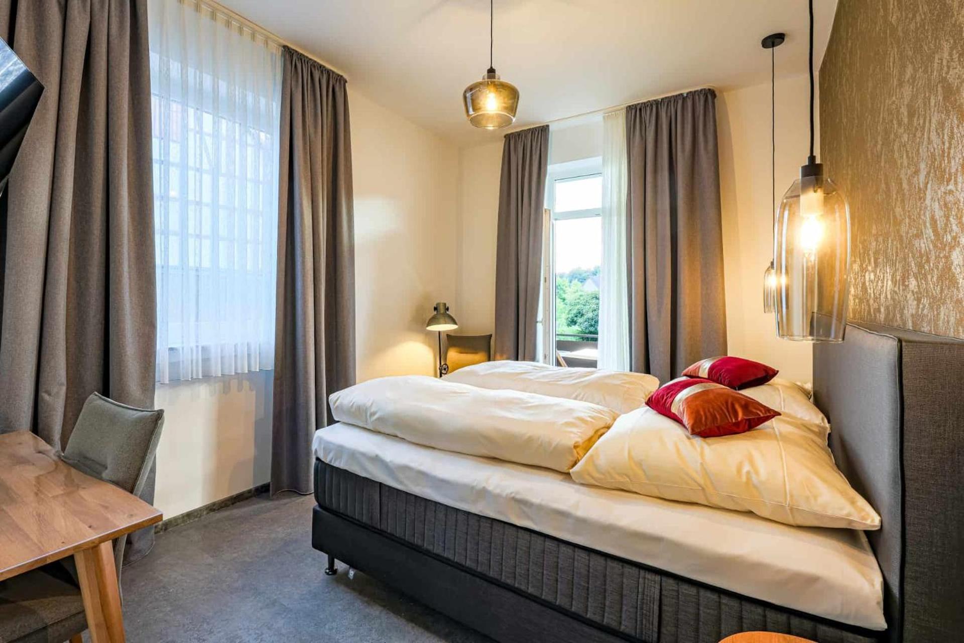 Hotel Eydt Kirchheim เคียร์ชไฮม์ ภายนอก รูปภาพ